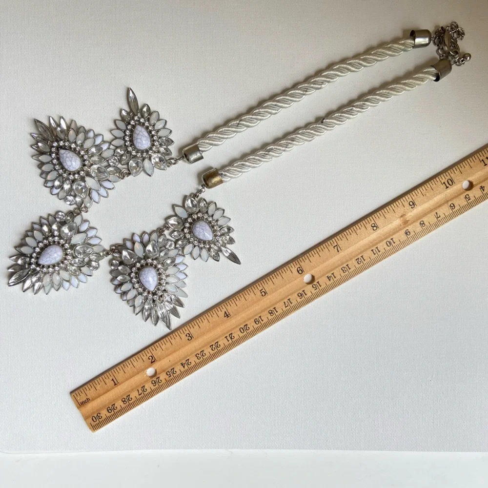 Chunky silvertone statement necklace with clear and gray rhinestone segments - Picture 8 of 9